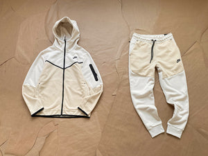 Nike Tech Fleece Cream/White